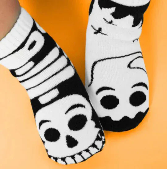 Glow-in-the-Dark Ghost & Skeleton Kids Socks socks product image 3 from Beast and Beauty