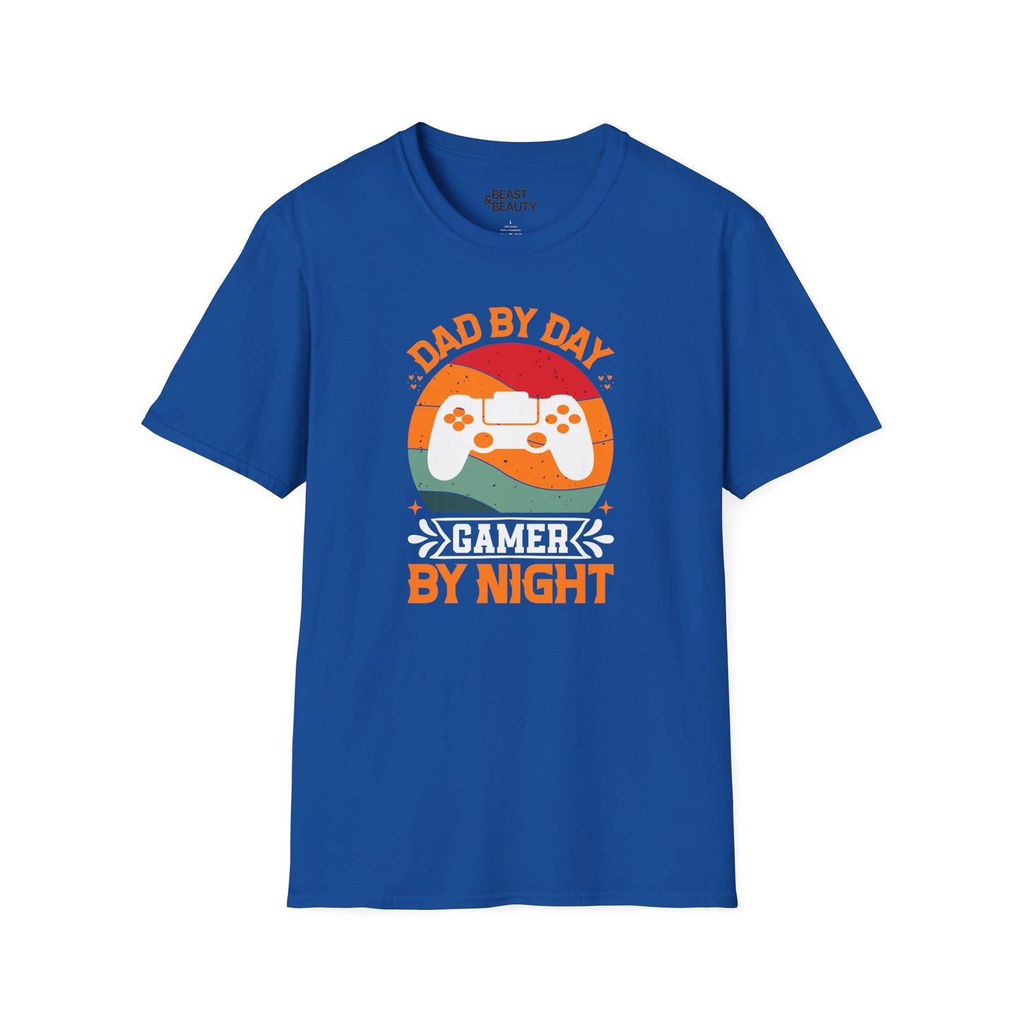 royal blue t-shirt with dad by day gamer by night retro sunset slogan for dads
