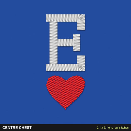 Initial Sweatshirt with a Heart: close-up of the real stitches with sizes