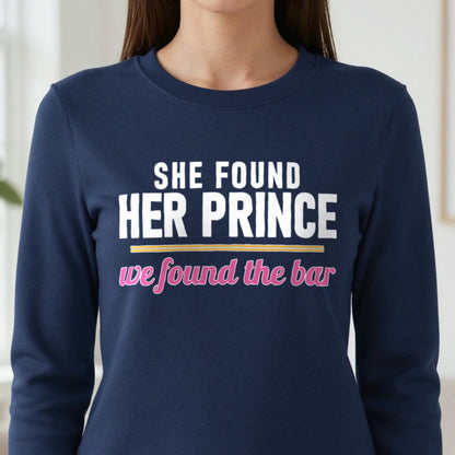 She Found Her Prince We Found The Bar Hen Do T-Shirt & Sweatshirt close-up
